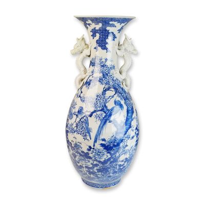 Sale Photo Thumbnail #366: Large Japanese Blue and White Dragon Double Handles Vase