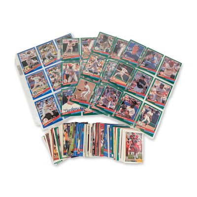 Sale Photo Thumbnail #671: 100+pc Collection of 1991 Donruss Baseball and Vintage Football Cards