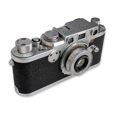 Leica IIIf Red Dial Rangefinder Camera with Leitz Elmar Lens