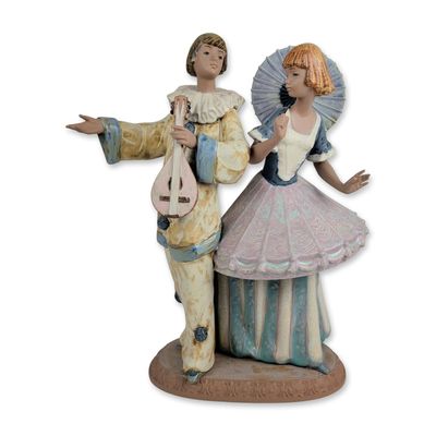 Lladro Porcelain Costumed Couple Sculpture 2218