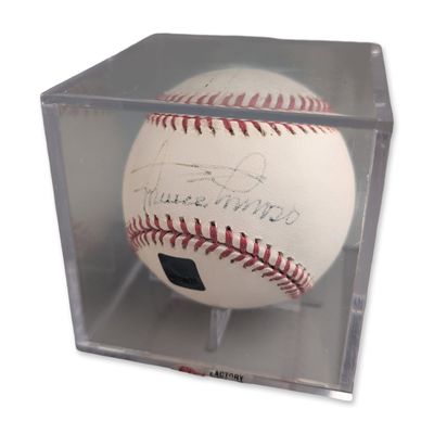Sale Photo Thumbnail #458: Minnie Minoso Signed Major League Baseball with Certificate of Authenticity