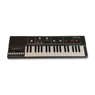 Sale Photo Thumbnail #677: Casio Casiotone MT-41 Electronic Keyboard with Hard Case