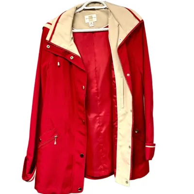 Sale Photo Thumbnail #95: Red Gallery hooded rain jacket with beige trim lining, size M, featuring snap closures and zippered pockets.