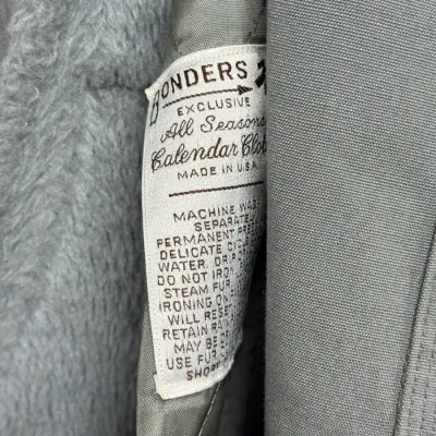 Sale Photo Thumbnail #873: Vintage Bonders brand jacket featuring a fleece-lined interior and original woven tag reading "All Seasons Calendar Cloth, Made in USA."