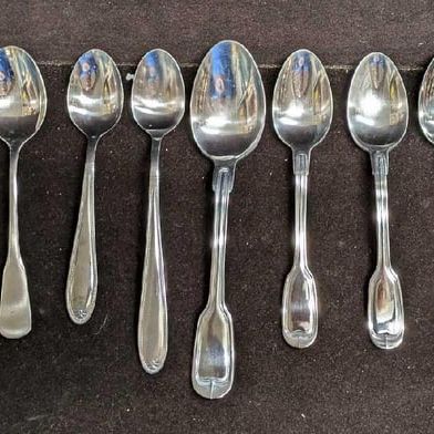 Sale Photo Thumbnail #194: 16 Vintage Assorted Stainless Steel And Silverplate Spoons