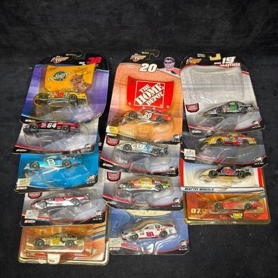 Sale Photo Thumbnail #414: Assorted NASCAR Die-Cast Car Collection Hot Wheels 13 Pcs