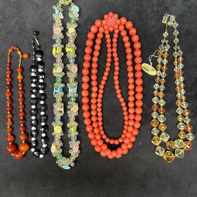 Sale Photo Thumbnail #127: Costume Jewelry Necklace Set of 5 Five Necklaces Plastic Flower Floral Accents G75