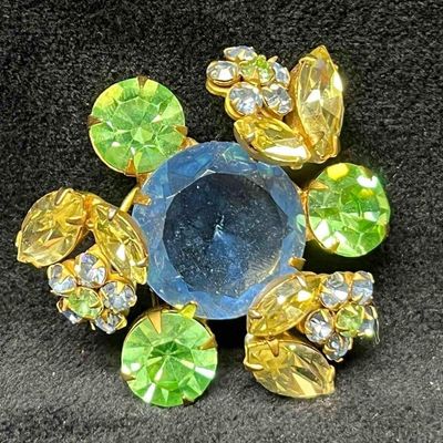 Sale Photo Thumbnail #387: Vintage Signed Regency Gold Tone Brooch With Blue Green & Yellow Rhinestones