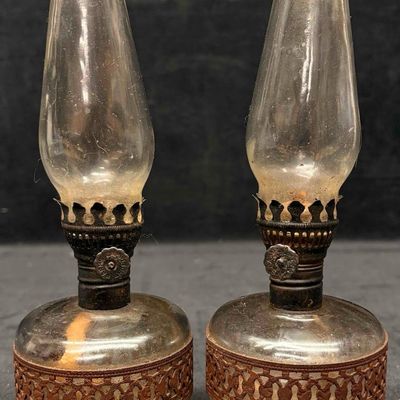 Sale Photo Thumbnail #282: Set of Two 1970s Lamplight Farms Oil Lamp