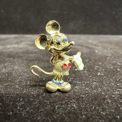 Sale Photo Thumbnail #133: Walt Disney Productions Mickey Mouse 14K Blue Sapphire and Enamel Gold Brooch