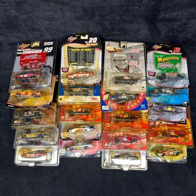 Sale Photo Thumbnail #419: Assorted NASCAR Winners Circle Die-Cast Car Collection 20 Pcs Gordon Earnhardt Stewart