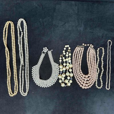 Sale Photo Thumbnail #311: Faux Pearl Costume Jewelry Necklace Set of Seven 7 Necklaces