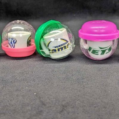 Sale Photo Thumbnail #272: 7 Mini Ceramic NFL Football Team Mugs