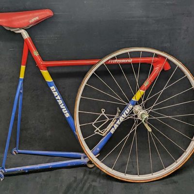 Sale Photo Thumbnail #105: Batavus Professional Bicycle Frame With Seat & Wheel