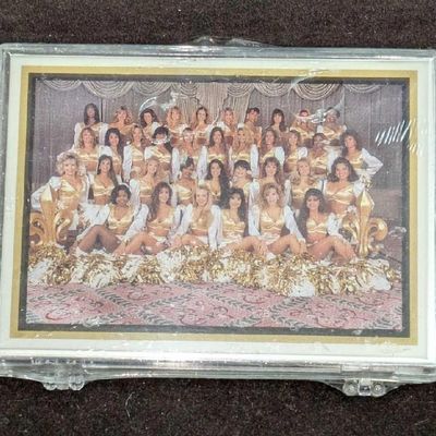 Sale Photo Thumbnail #336: Sealed Sideliners Pro Football Cheerleaders Minnesota Vikings A1
