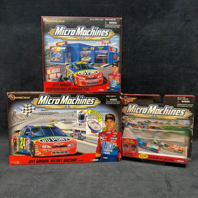 Sale Photo Thumbnail #379: Jeff Gordon NASCAR Micro Machines Playset Lot of Three Collectible Toys