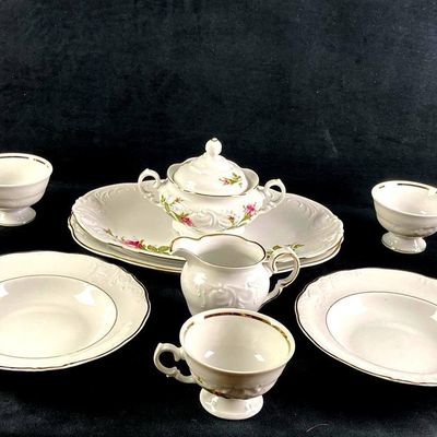 Sale Photo Thumbnail #104: Large Royal Kent Dining Set