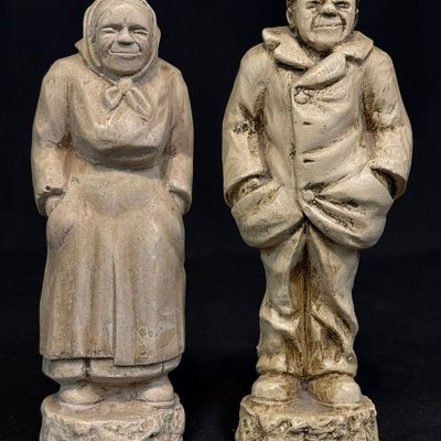 Pearson, Anton (1892-1967) old couple figures, plaster