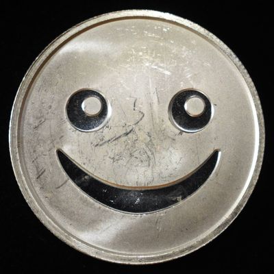 Sale Photo Thumbnail #406: EMOJIS 1 OZ 0.999 SILVER ROUND