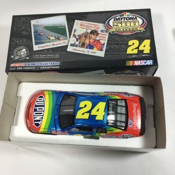 Sale Photo Thumbnail #209: Jeff Gordon #24 DuPont 50 Years of Daytona