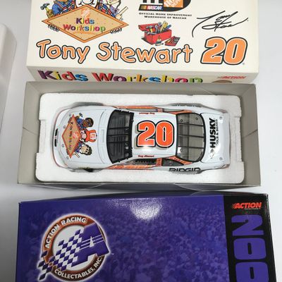 Sale Photo Thumbnail #270: Tony Stewart #20 Home Depot Kids Workshop