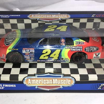 Sale Photo Thumbnail #316: Jeff Gordon #24 1:18 scale die cast car