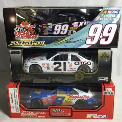 Sale Photo Thumbnail #237: Die-cast 1:24 Scale Replica Stock Cars (3)