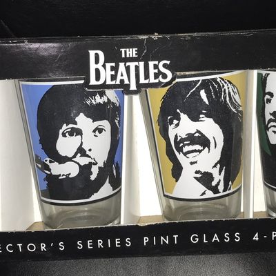 Sale Photo Thumbnail #199: The Beatles Pint Glass 4 Pack