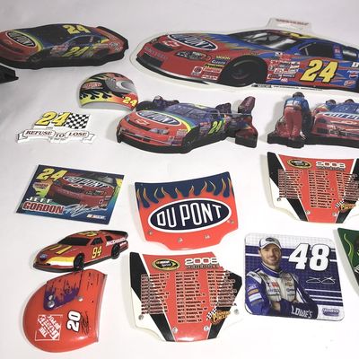 Sale Photo Thumbnail #359: NASCAR magnets and plaques
