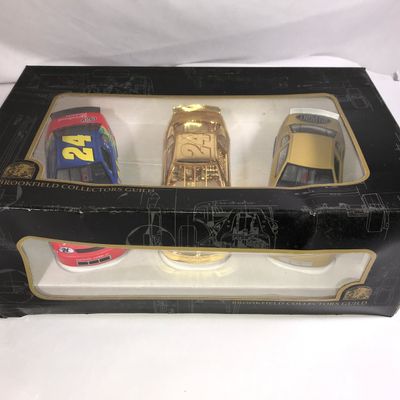 Sale Photo Thumbnail #306: Brookfield Jeff Gordon Championship 3 Car Set