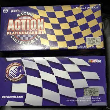 Sale Photo Thumbnail #260: Jeff Gordon 2 Car Collection 1:24 scale die-cast
