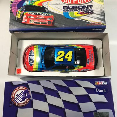 Sale Photo Thumbnail #283: Jeff Gordon 1999 Monte Carlo Diecast Action
