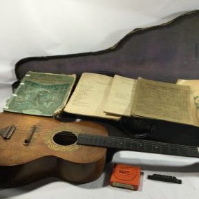 Sale Photo Thumbnail #130: Oscar Schmidt Stella Decalcomania Concert Guitar