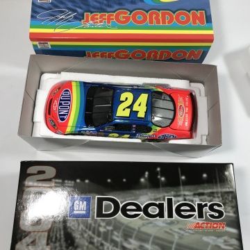 Sale Photo Thumbnail #225: GM Dealers Jeff Gordon #24 DuPont Retro Rainbow