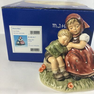 Sale Photo Thumbnail #185: MI Hummel 401 Forty Winks Figurine in original box