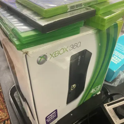 Sale Photo Thumbnail #130