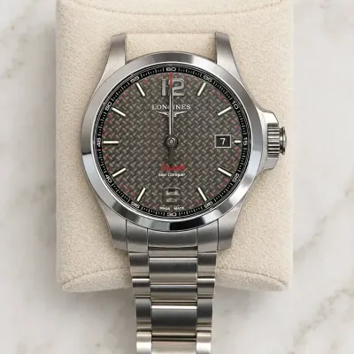 Longines Conquest Stainless Steel Watch with Textured Dial, Date & Broken Bracelet