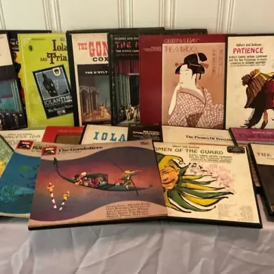 Collection Of Gilbert & Sullivan Operas 