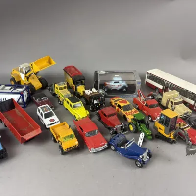 Sale Photo Thumbnail #152