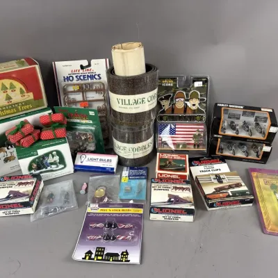 Sale Photo Thumbnail #140