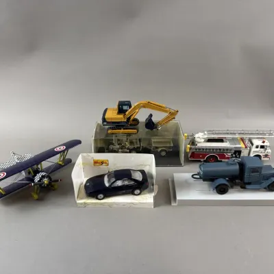Sale Photo Thumbnail #112