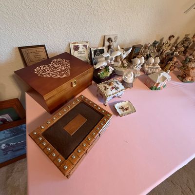 Sale Photo Thumbnail #187