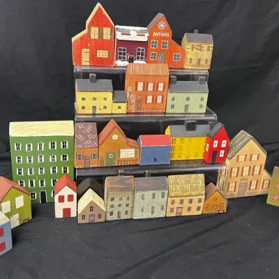 Vintage 1984–1985 Hand-Painted Wooden Village – 24 Buildings