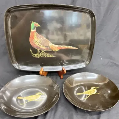 Vintage Couroc Plates And Platter 