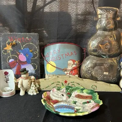 Vintage Christmas & Snowman Decor Collection