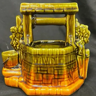 Vintage McCoy Pottery Ceramic Planter - Wishing Well