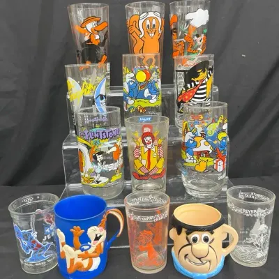 Vintage Character Glasses & Mugs - Flintstones, Smurfs, Looney Tunes & More