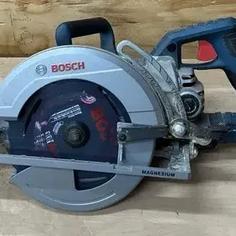 Bosch CSW41 7-1/4" Worm Drive Circular Saw With Table Saw Insert