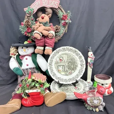 Assorted Vintage Christmas Decor 