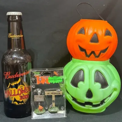 Vintage Halloween Collectibles – Budweiser, Lemax & Pumpkin Buckets